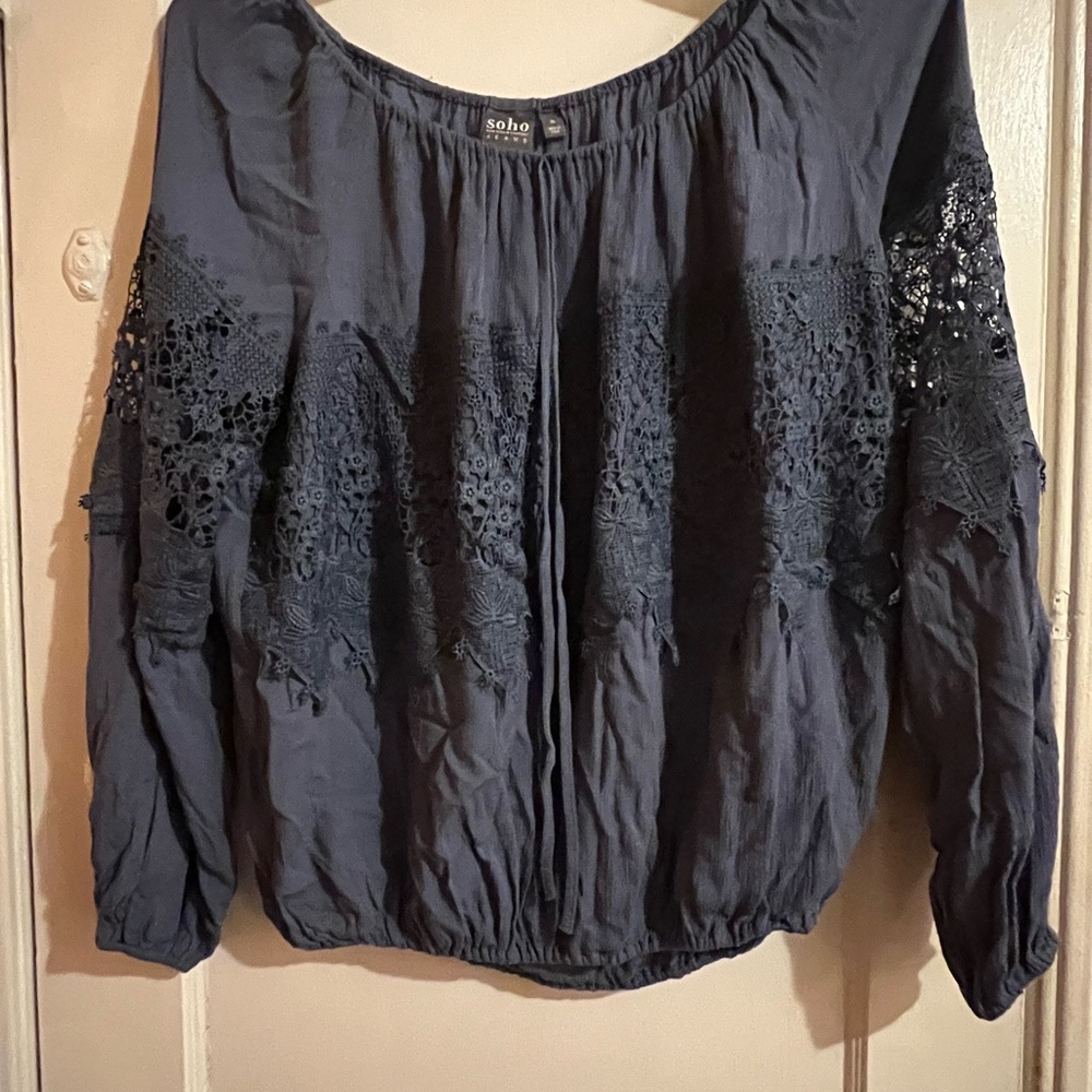 Soho NY & Co Navy Peasant Blouse with Lace Sleeves - XL